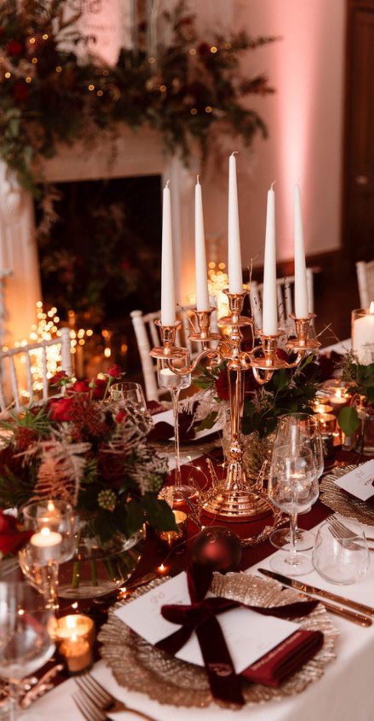 18 Stunning Christmas Table Settings (You Absolutely Need to Recreate!)
