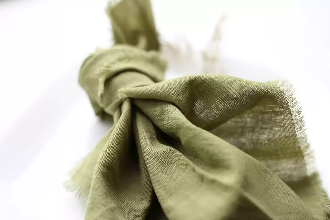 Dispatches From USA /LEAF GREEN Cotton Napkins With Raw Edges/ Rustic Table Decor / Hand Dyed Eco-friendly Cloth - Etsy
