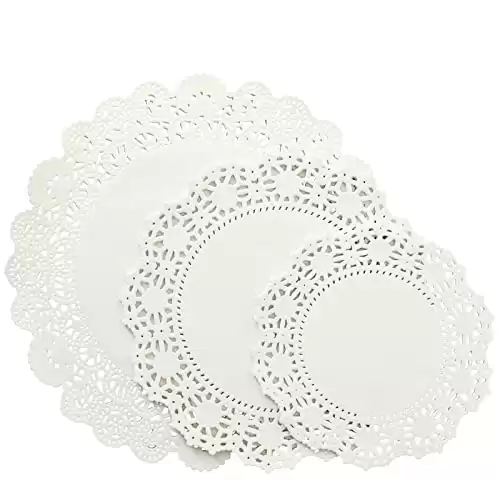150 Pack Round White Paper Doilies for Crafts, Tableware Decor, Parties, Wedding, Assorted Size Charger Plates for Cakes, Desserts (6.5, 8.5, and 10.5 Inch)