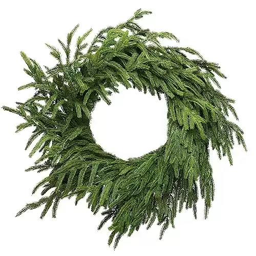 Somikis 24 Inch Green Wreaths for Front Door Real Touch Norfolk Pine Wreath for Spring Summer Indoor&Outdoor Porch Windows Wall Home Decor, Realistic Wreath for All Seasons
