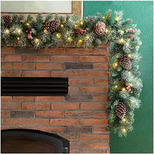 Glitzhome Pre-Lit Artificial Christmas Garland Glittered Pine Cones Berries with Mixed Decorations and Warm White LED Light - 9ft