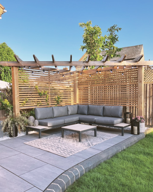 garden corner seating pergola