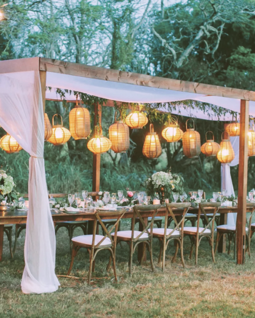 unique summer wedding canopy idea on a budget