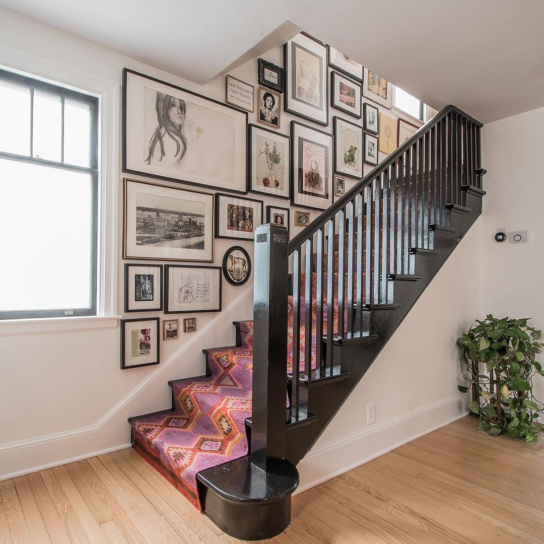 19 Wall above Stairs Decor Ideas to Love in 2024 - Aesther Living